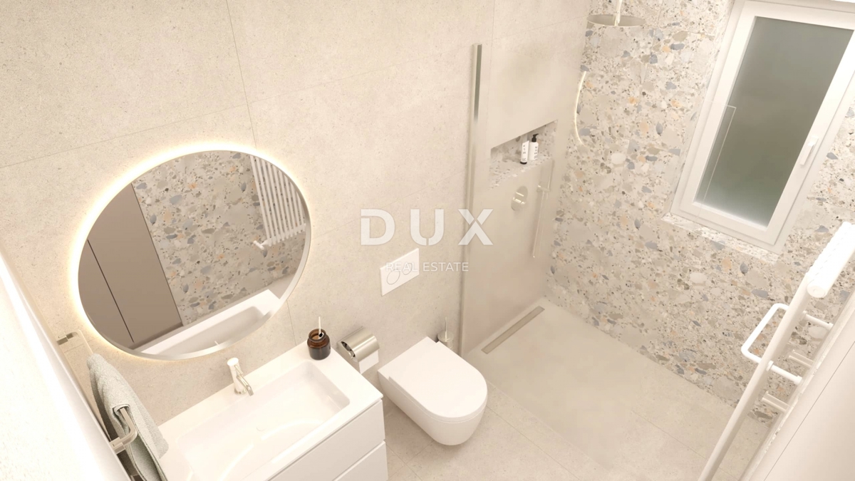 ISTRIA, MEDULINO - Nuovo edificio in prima fila sul mare