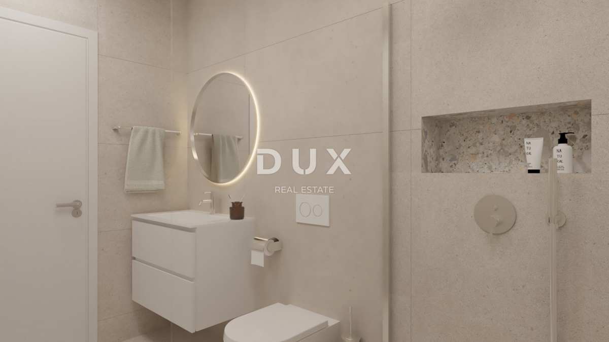 ISTRIA, MEDULINO - Nuovo edificio in prima fila sul mare