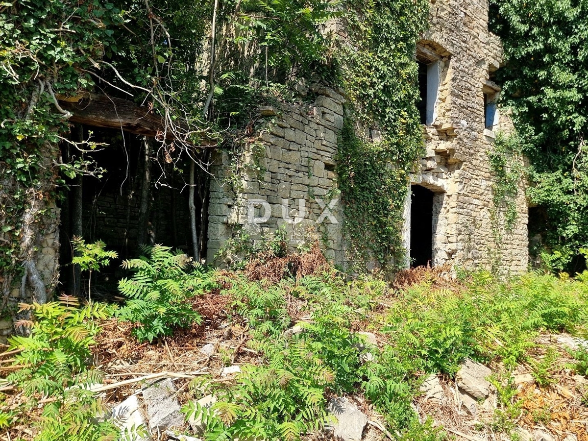 ISTRIA, GROŽNJAN - Proprietà appartata con vista panoramica