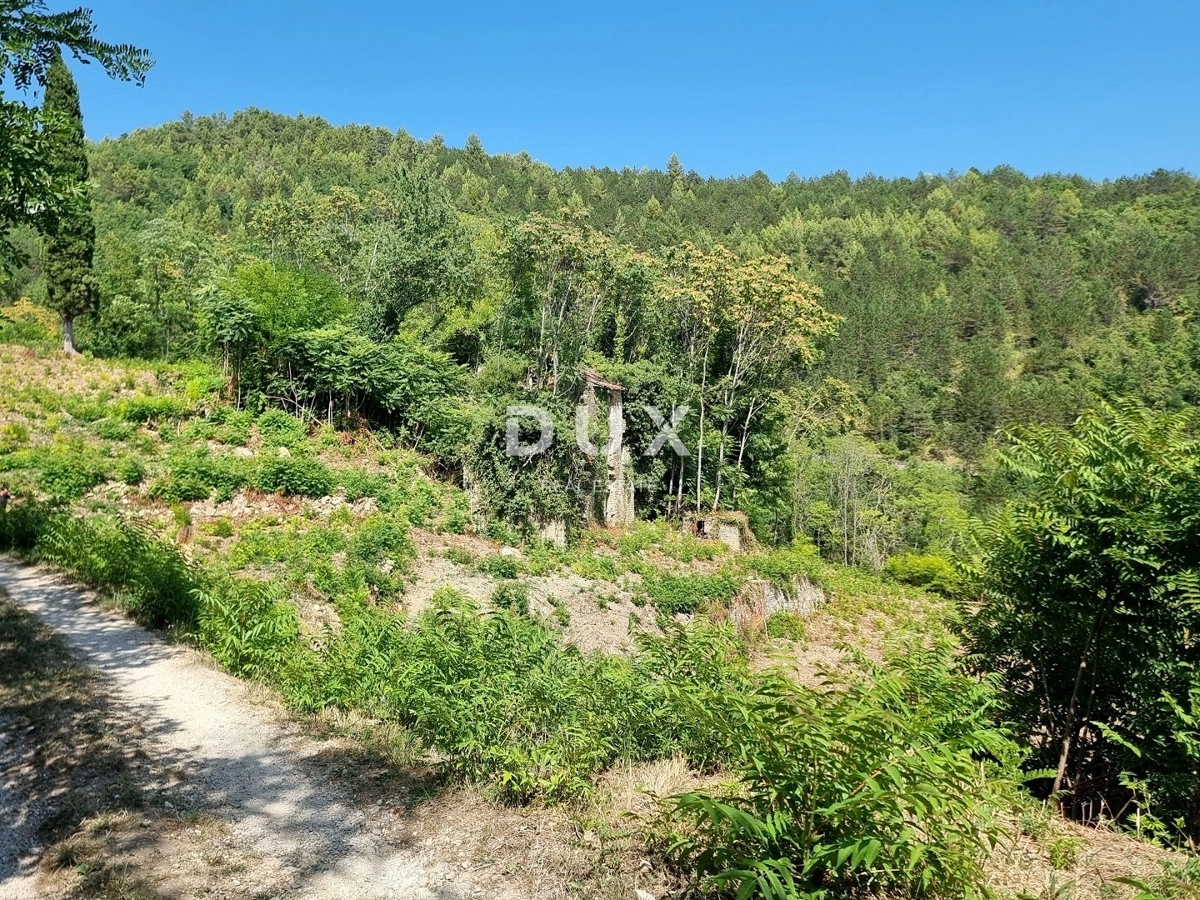 ISTRIA, GROŽNJAN - Proprietà appartata con vista panoramica