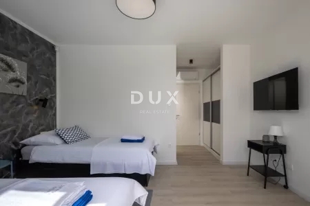 CRIKVNICA, ŠMRIKA - Villa di lusso con piscina e splendida vista sul mare