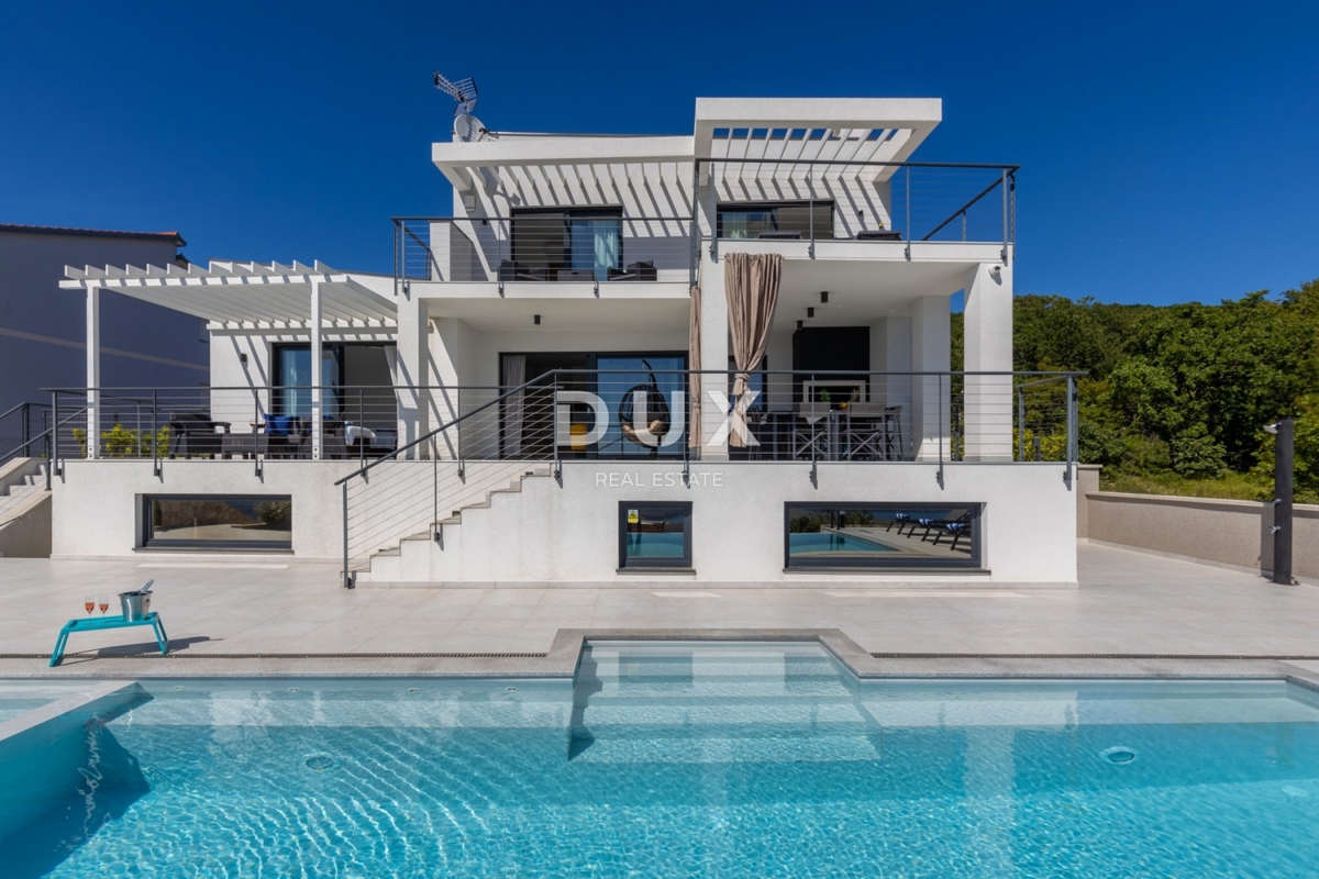 CRIKVNICA, ŠMRIKA - Villa di lusso con piscina e splendida vista sul mare