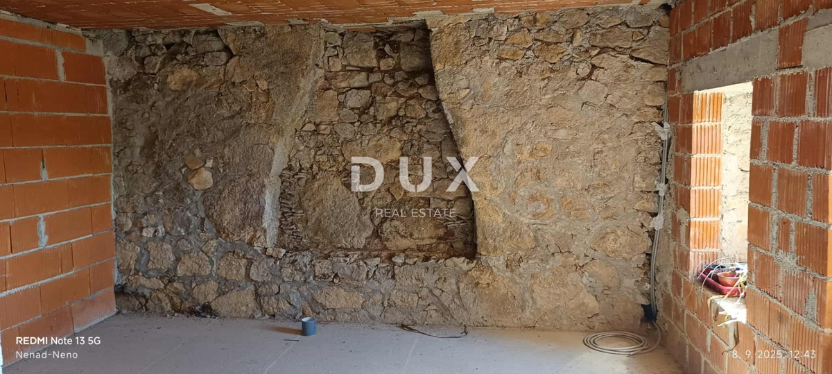 CRIKVENICA, BELGRADO - due appartamenti con vista mare + cortile! OCCASIONE!