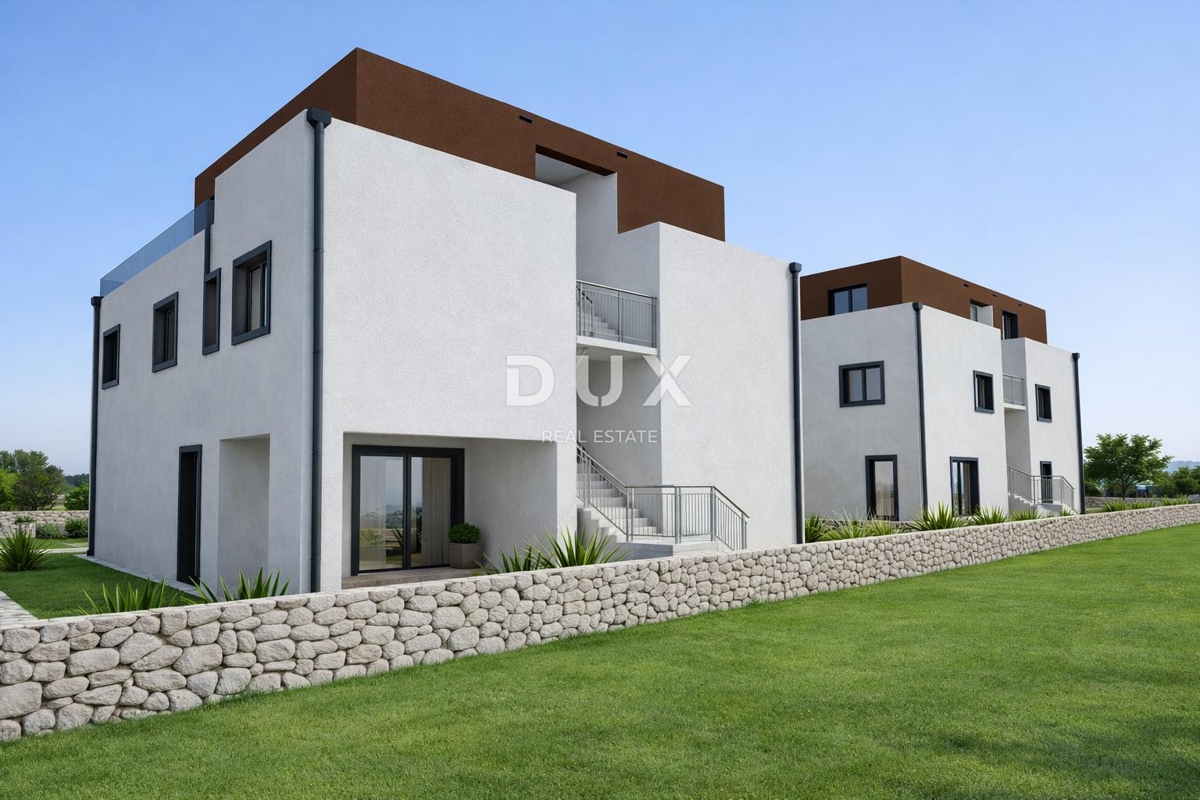 ŠIBENIK, BRODARICA – Attico di nuova costruzione, garage, vista panoramica, a 270 metri dal mare.