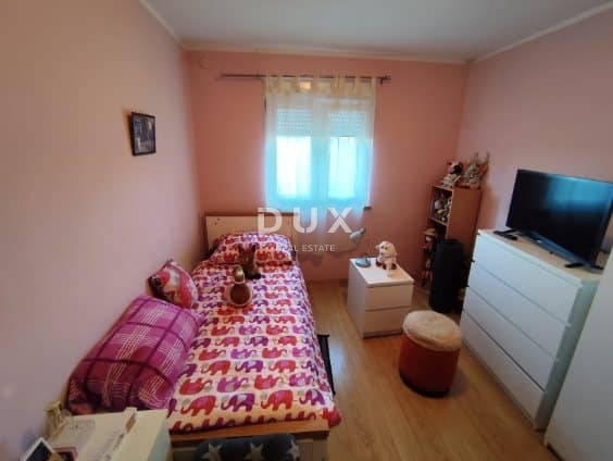 ISTRIA, ROVINJ - Appartamento con 2 camere da letto + soggiorno