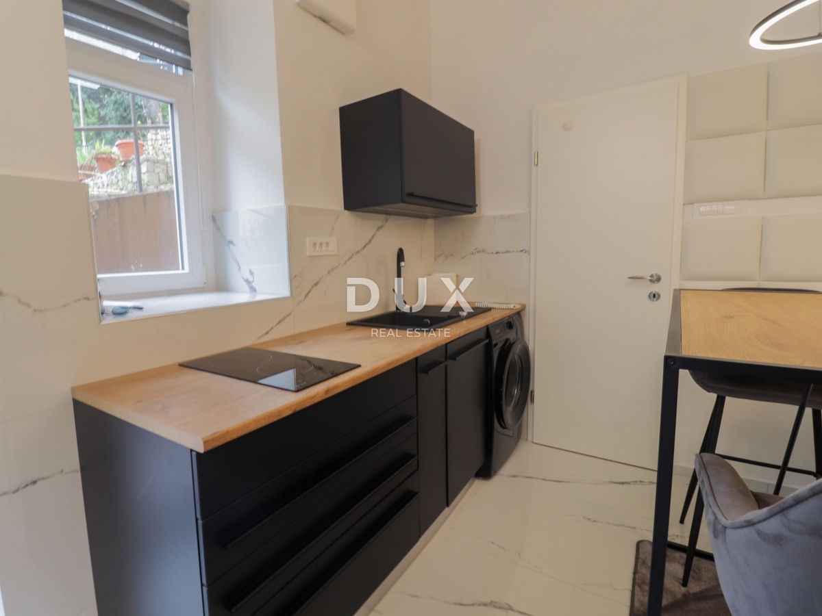 OPATIJA, CENTRO - monolocale in villa storica in seconda fila dal mare, RISTRUTTURATO!