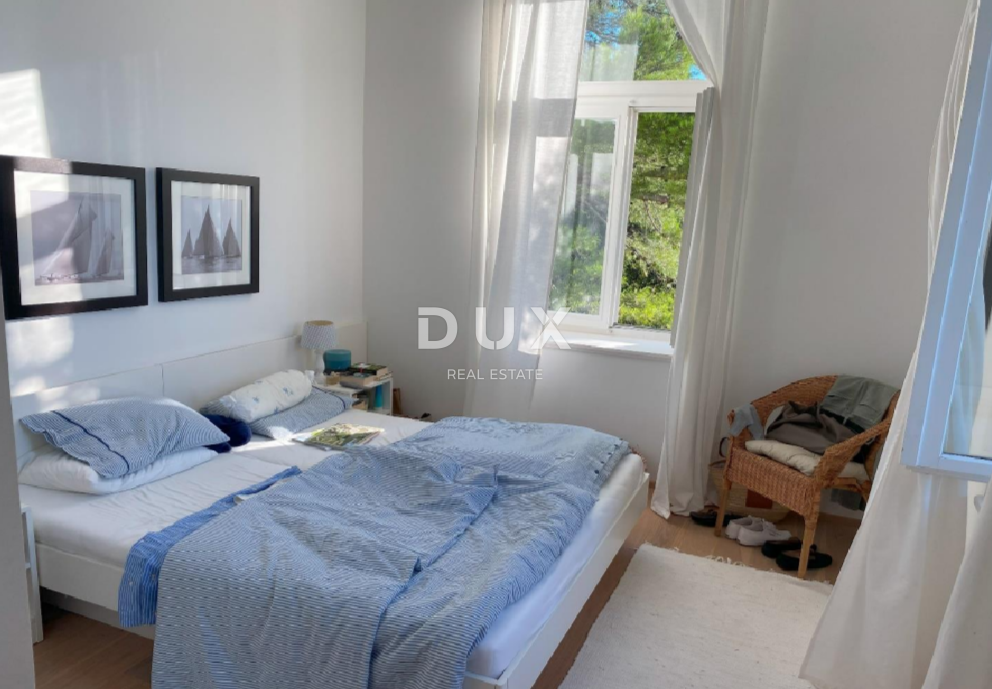 ZONA DI SENJ – Residenza esclusiva in prima linea sul mare