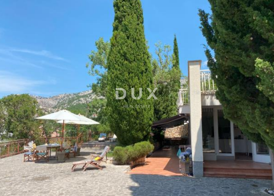 ZONA DI SENJ – Residenza esclusiva in prima linea sul mare