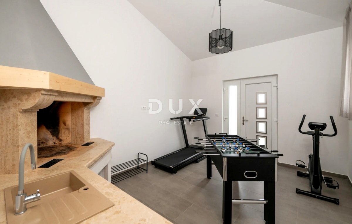 ISTRIA, MARČANA - Casa con piscina