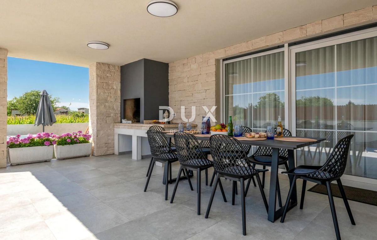 ISTRIA, MARČANA - Casa con piscina