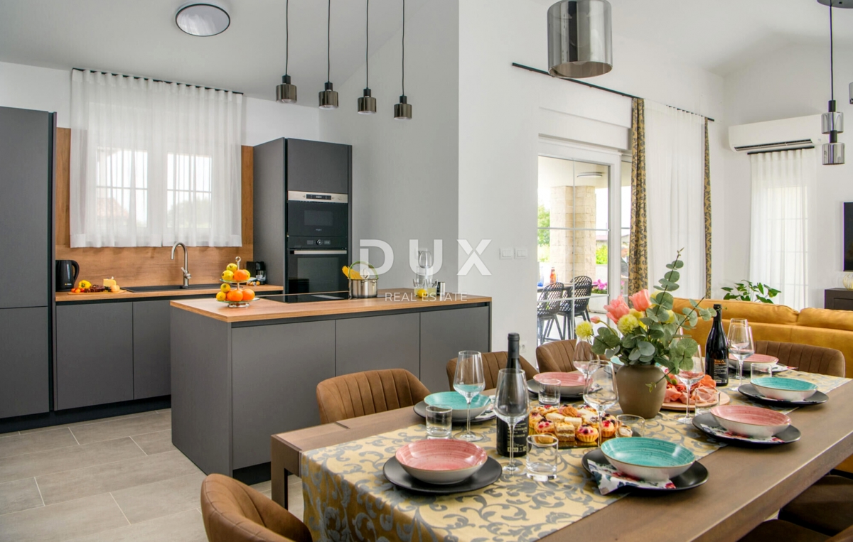 ISTRIA, MARČANA - Casa con piscina