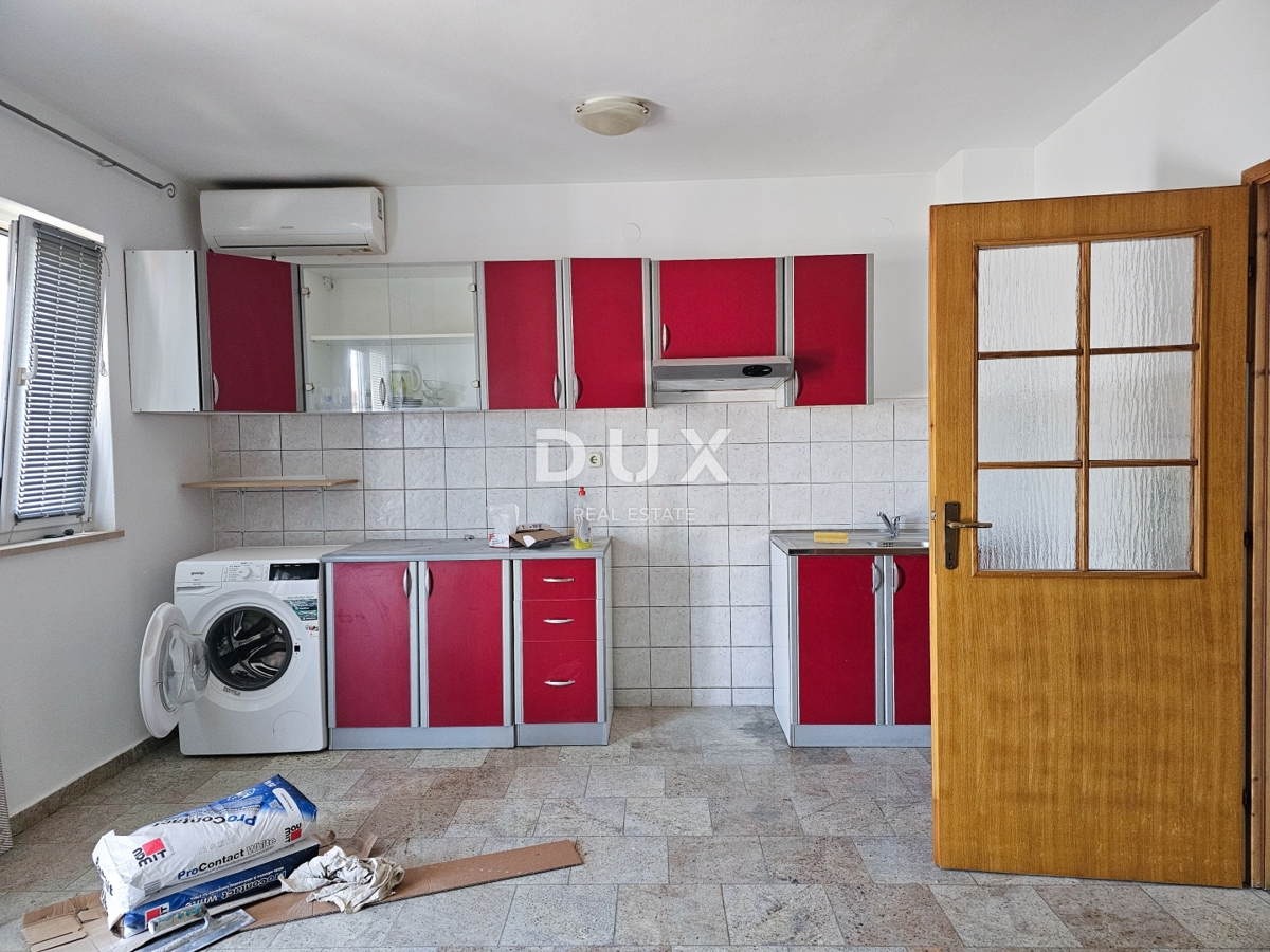 Appartamento Kornić, Krk, 77m2