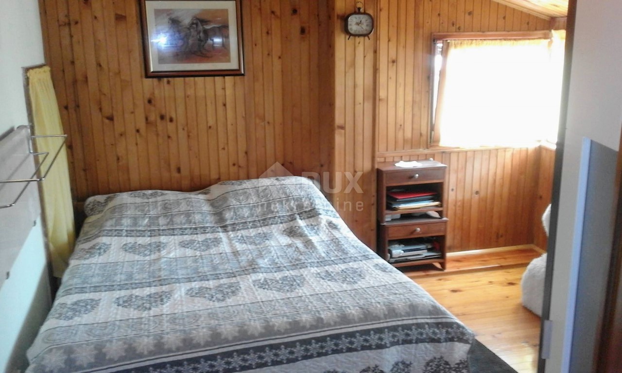 ISTRIA - ROVIGNO, appartamento trilocale in vendita 58 m2