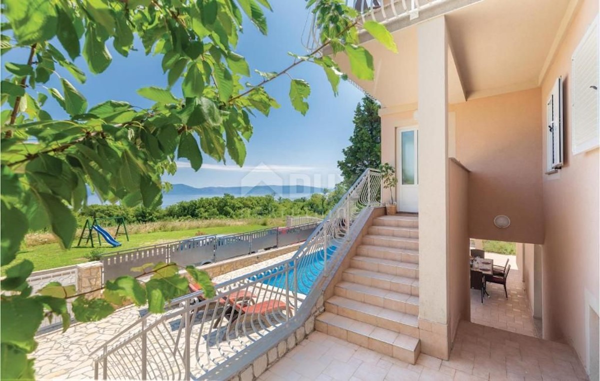 ISTRIA, RABAC - Casa con piscina e vista mare