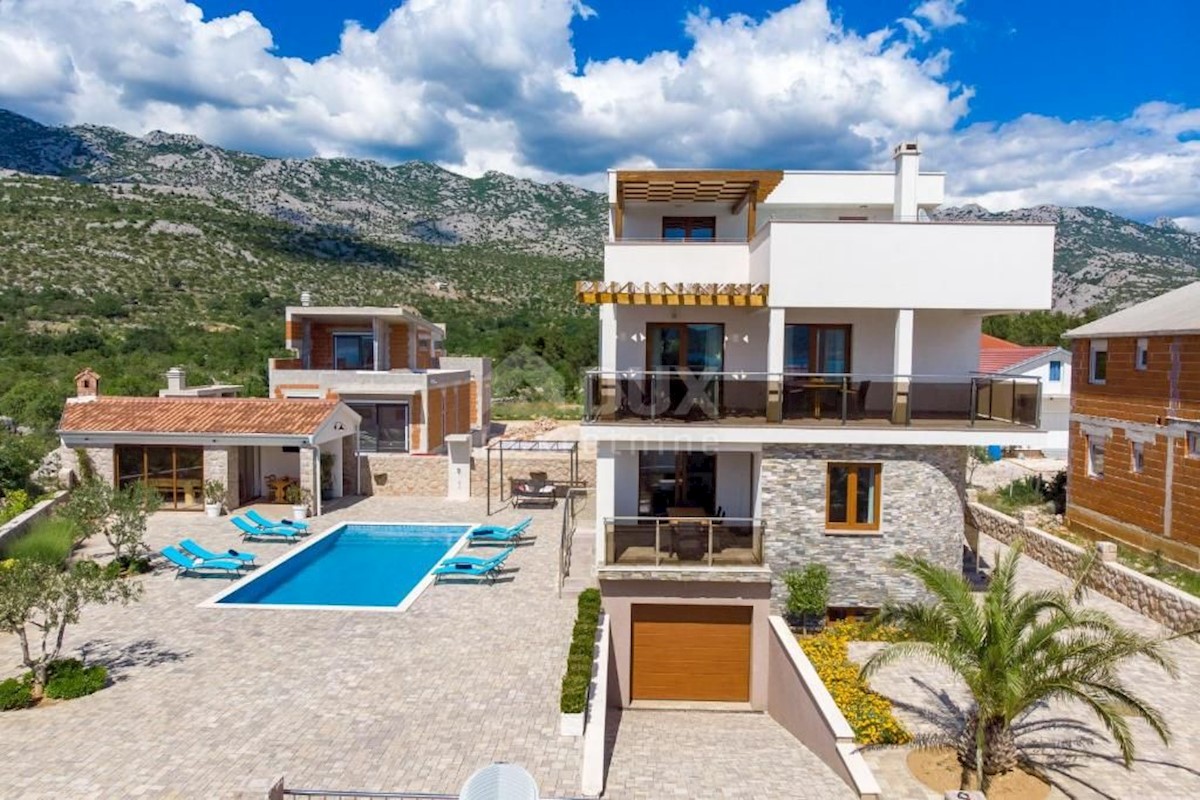 STARIGRAD, SELINE - bellissima villa con vista