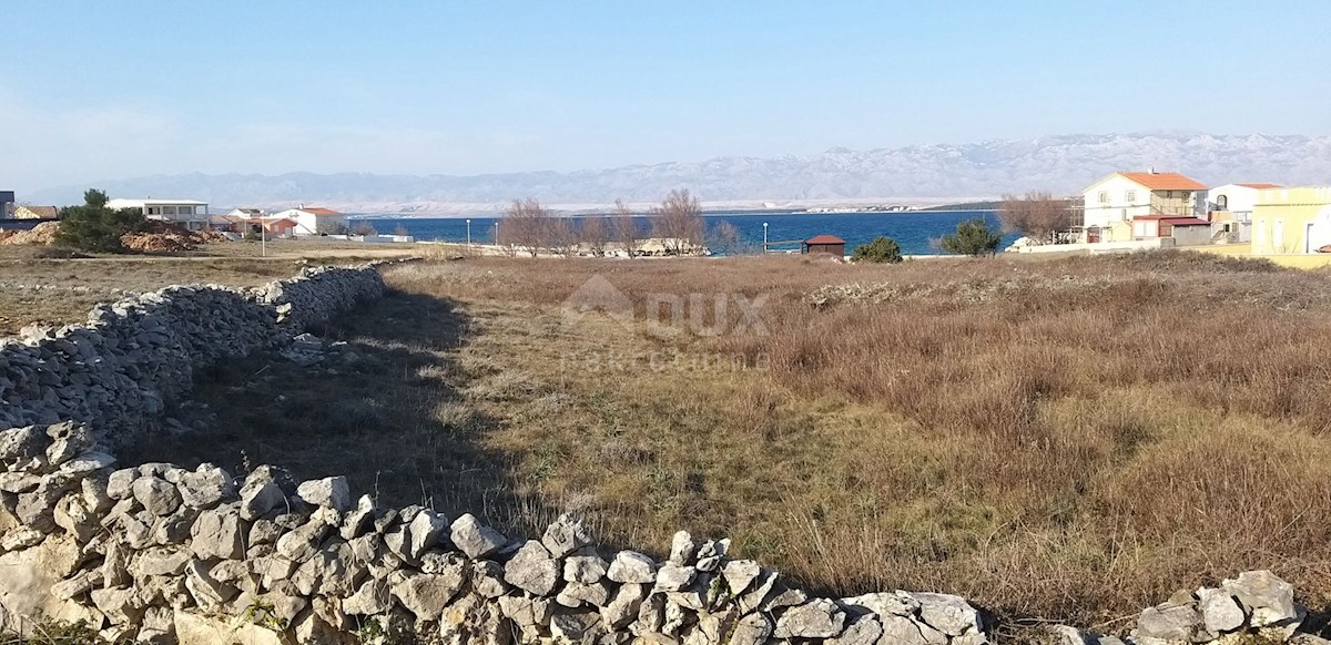 ZADAR, VIR - terreno edificabile prima fila mare