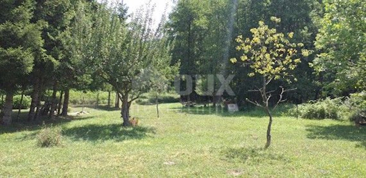 Terreno Brod na Kupi, Delnice, Zrinska, 1.050m2