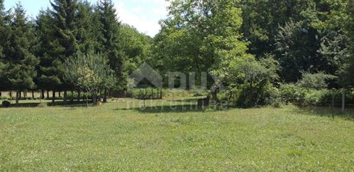 Terreno Brod na Kupi, Delnice, Zrinska, 1.050m2