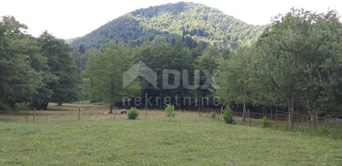 Terreno Brod na Kupi, Delnice, Zrinska, 1.050m2