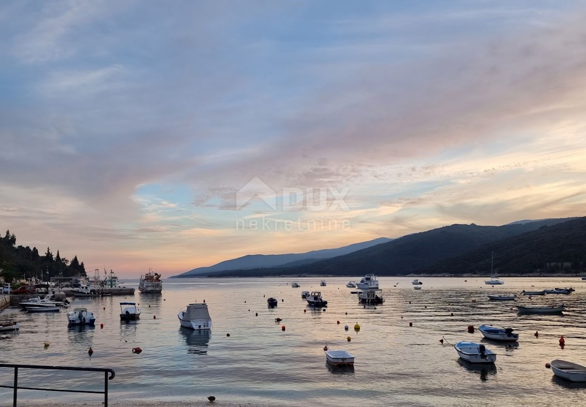 ISTRIA, RABAC - Casa indipendente seconda fila mare