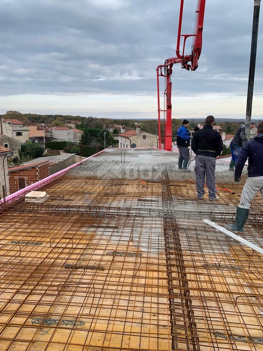 ISTRIA, ŠIŠAN - Villa contemporanea con piscina vicino al mare