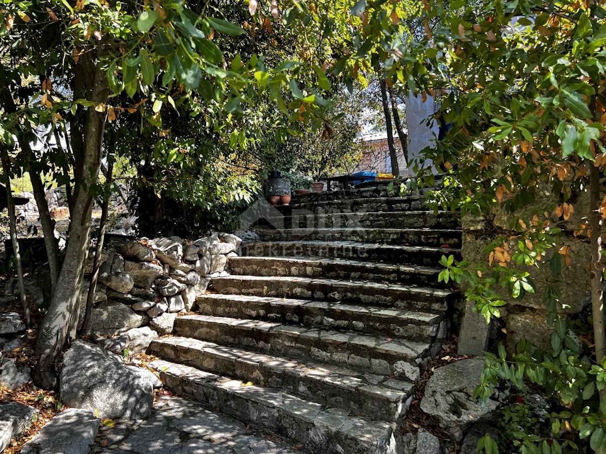 Isola di Krk, dintorni di Dobrinje - Casa in pietra ristrutturata