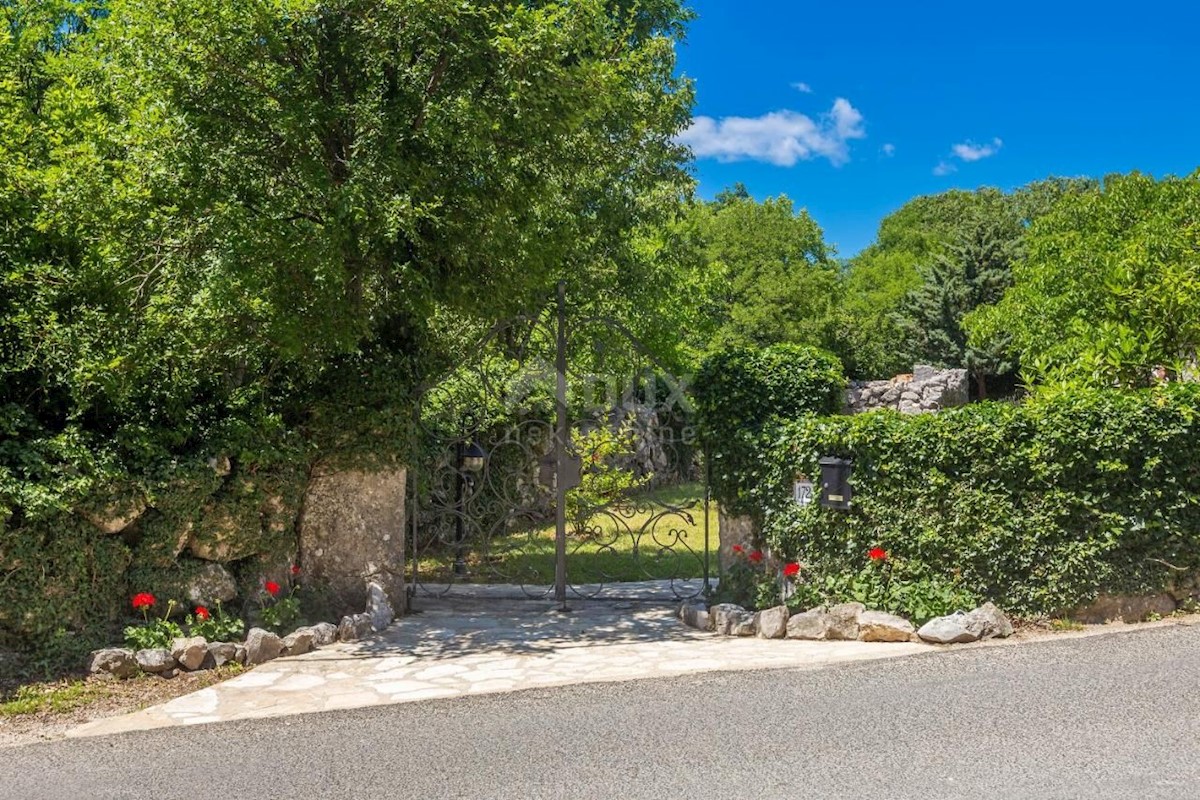 Isola di Krk, dintorni di Dobrinje - Casa in pietra ristrutturata