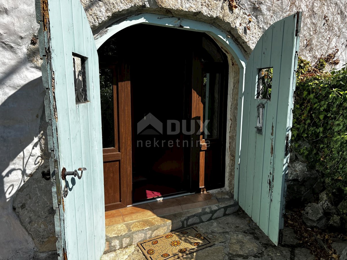 Isola di Krk, dintorni di Dobrinje - Casa in pietra ristrutturata