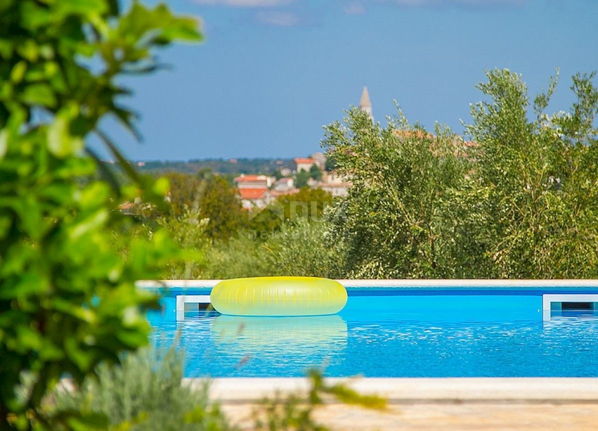 ISTRIA, VIŠNJAN - Una villa con vista panoramica