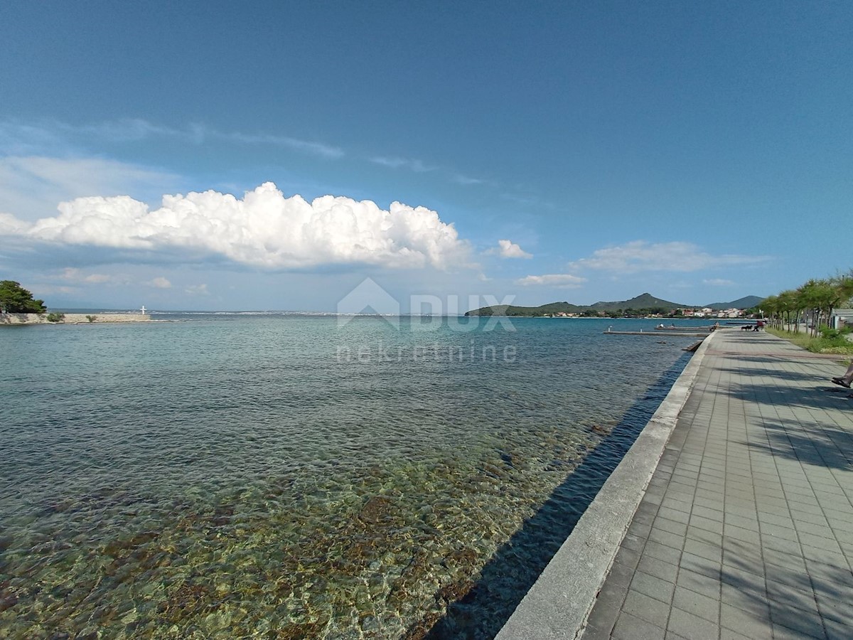 ISOLA DI UGLJAN, UGLJAN - Attico 1ª fila dal mare