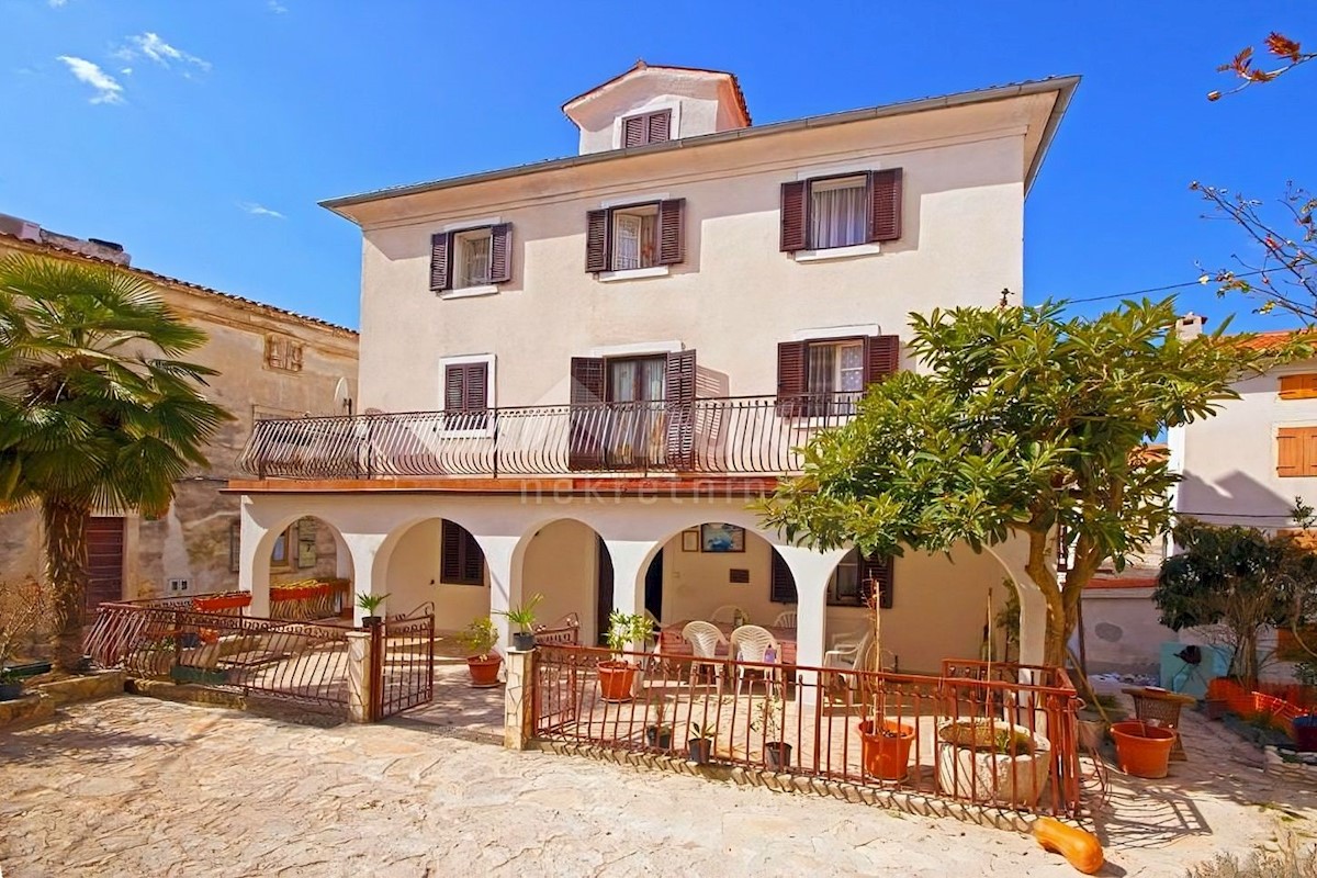 ISTRIA, BALE - Casa nel centro storico