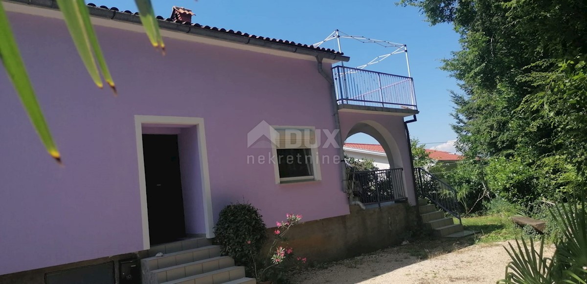 ISOLA DI KRK, DOBRINJ, HLAPA - casa con due appartamenti