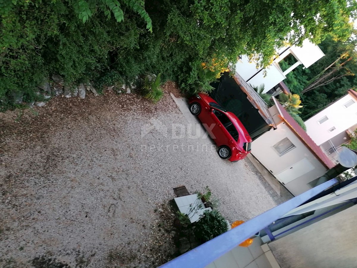 ISOLA DI KRK, DOBRINJ, HLAPA - casa con due appartamenti