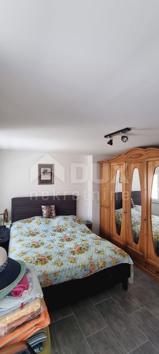 NOVI VINODOLSKI - casa in centro