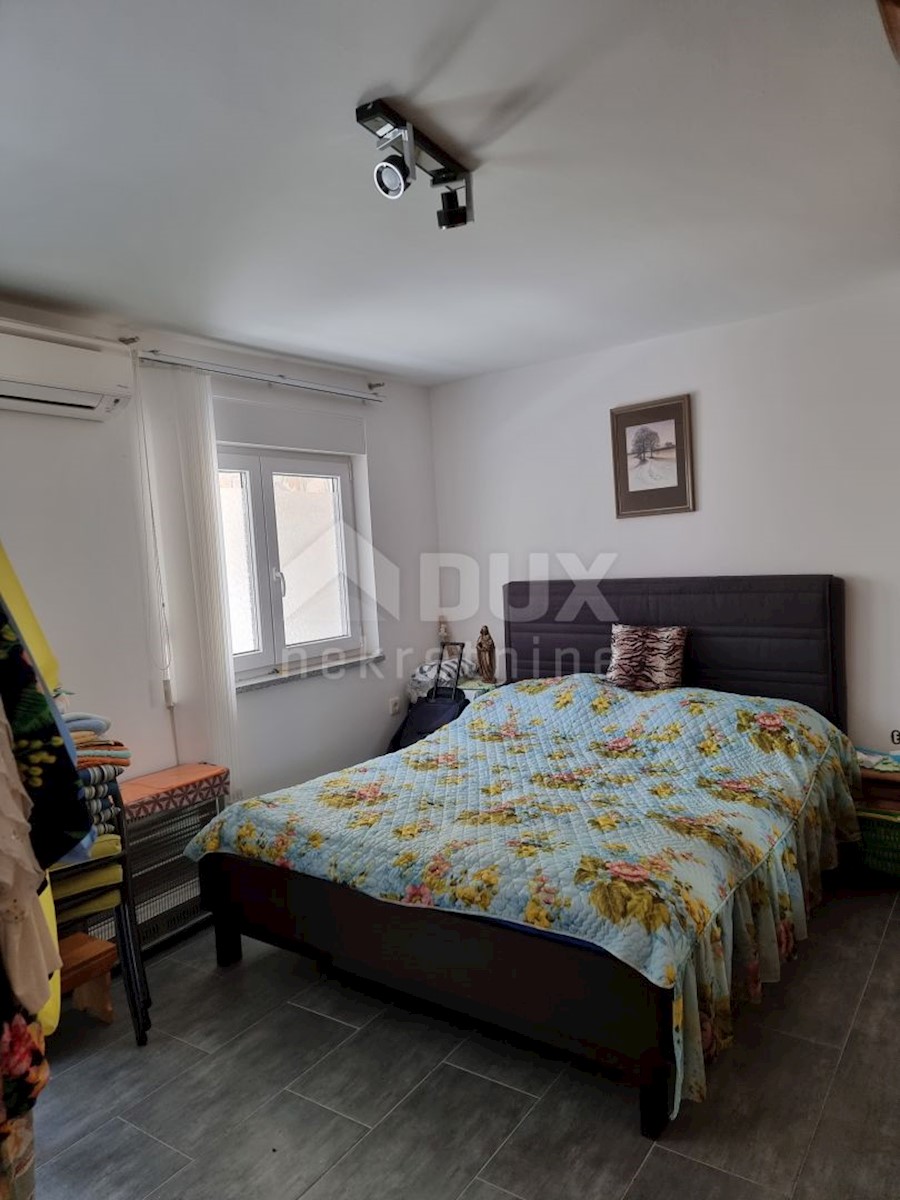 NOVI VINODOLSKI - casa in centro