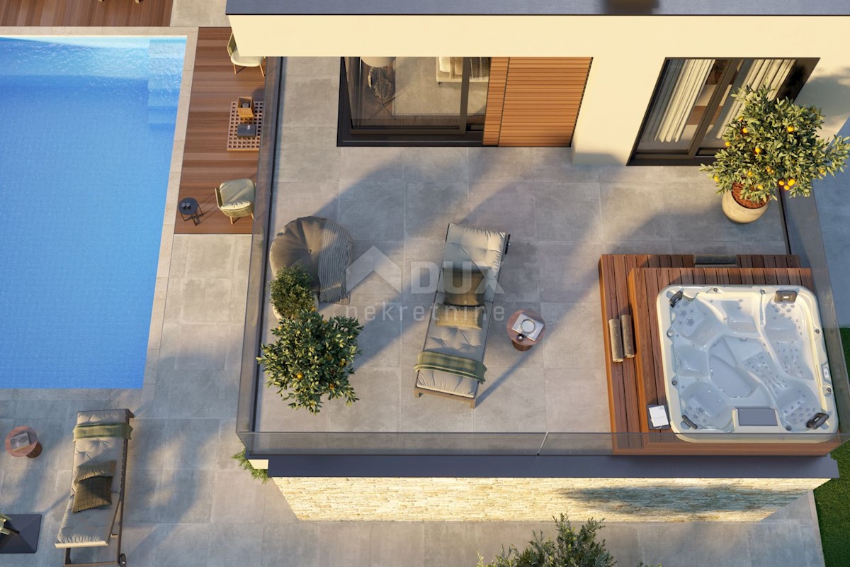 ISTRIA, PARENZO (dintorni) - Villa moderna in costruzione con vista mare