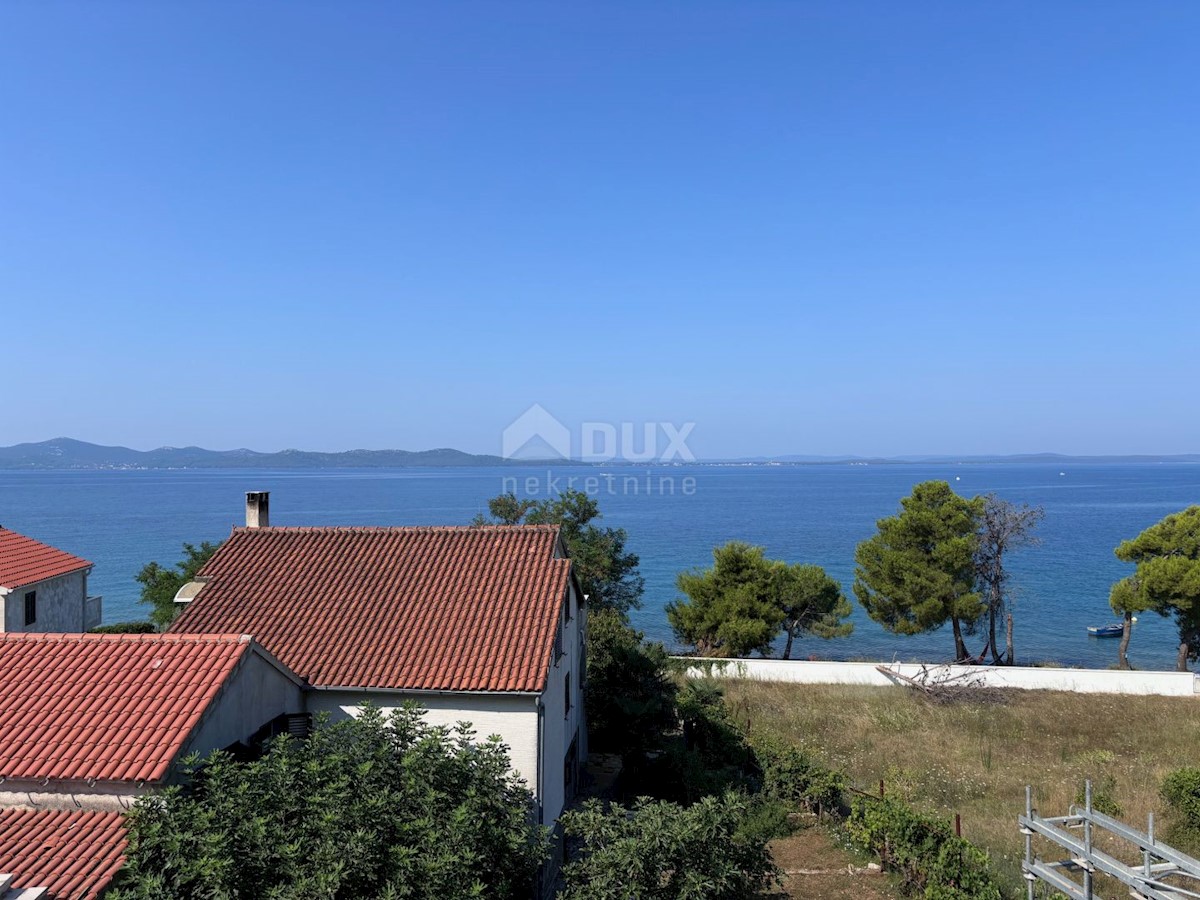 ZADAR, KOŽINO - Lussuoso appartamento con terrazza in una villa urbana S3
