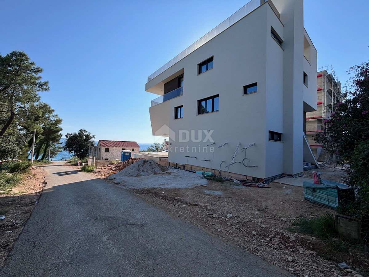 ZADAR, KOŽINO - Lussuoso appartamento con terrazza in una villa urbana S3