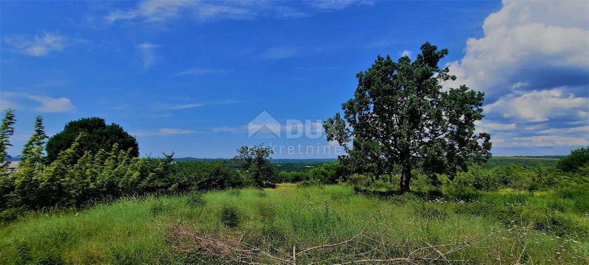 Terreno Jural, Kanfanar, 1.588m2