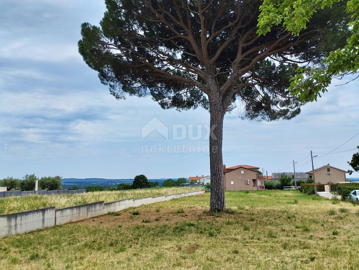 Terreno Kaštelir, Kaštelir-Labinci, 730m2