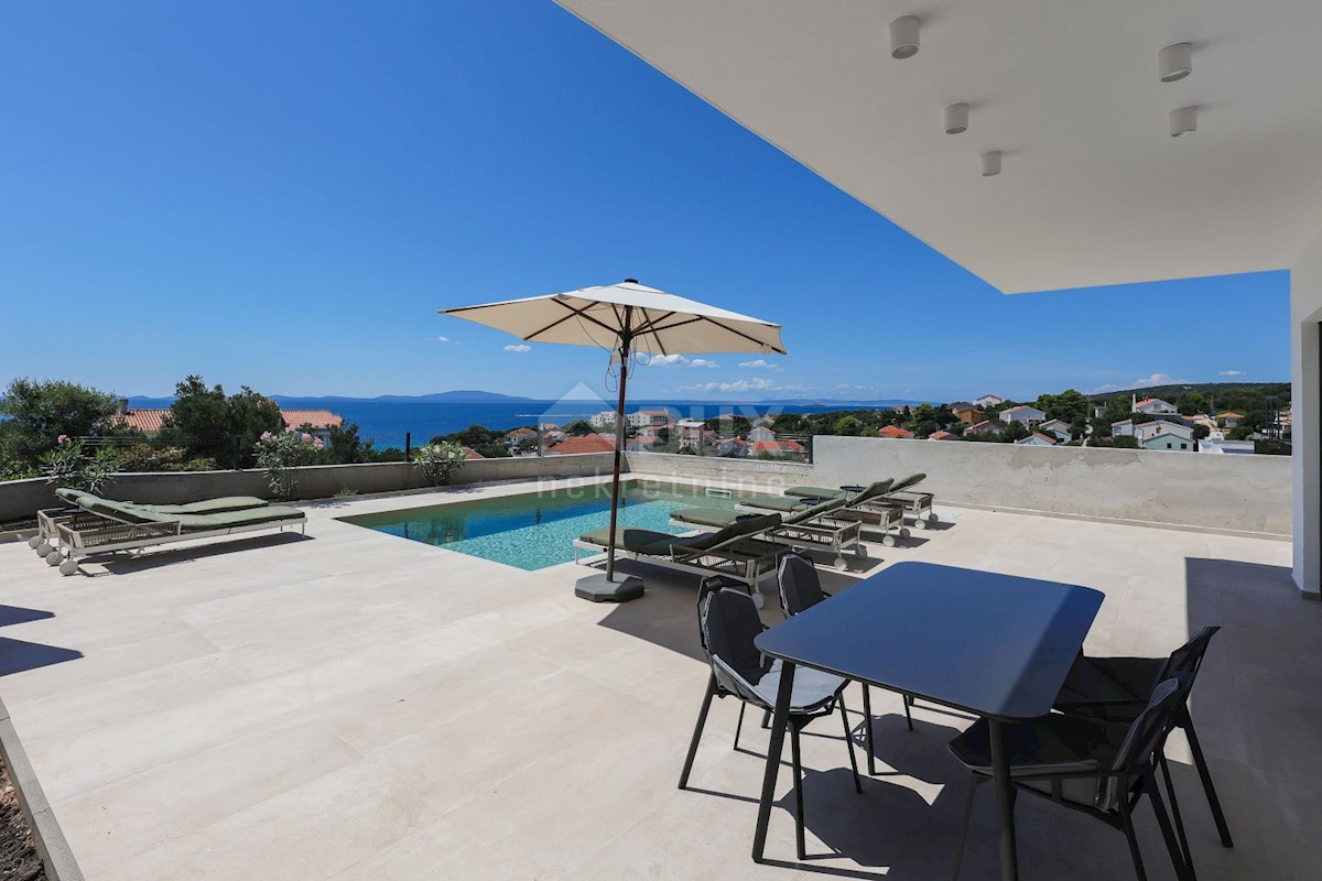 ISOLA DI PAG, JAKIŠNICA - eccezionale villa duplex moderna con piscina