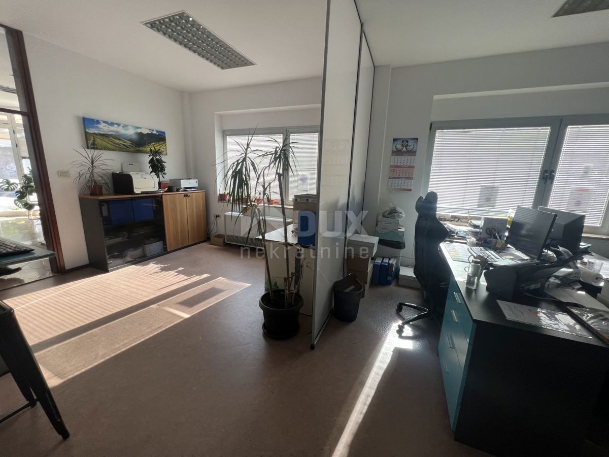 Locale commerciale Potok, Rijeka, 230m2