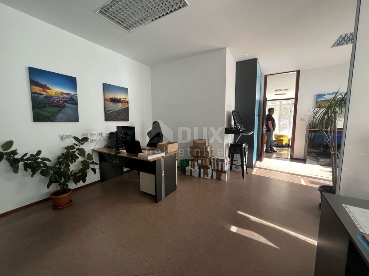 Locale commerciale Potok, Rijeka, 230m2