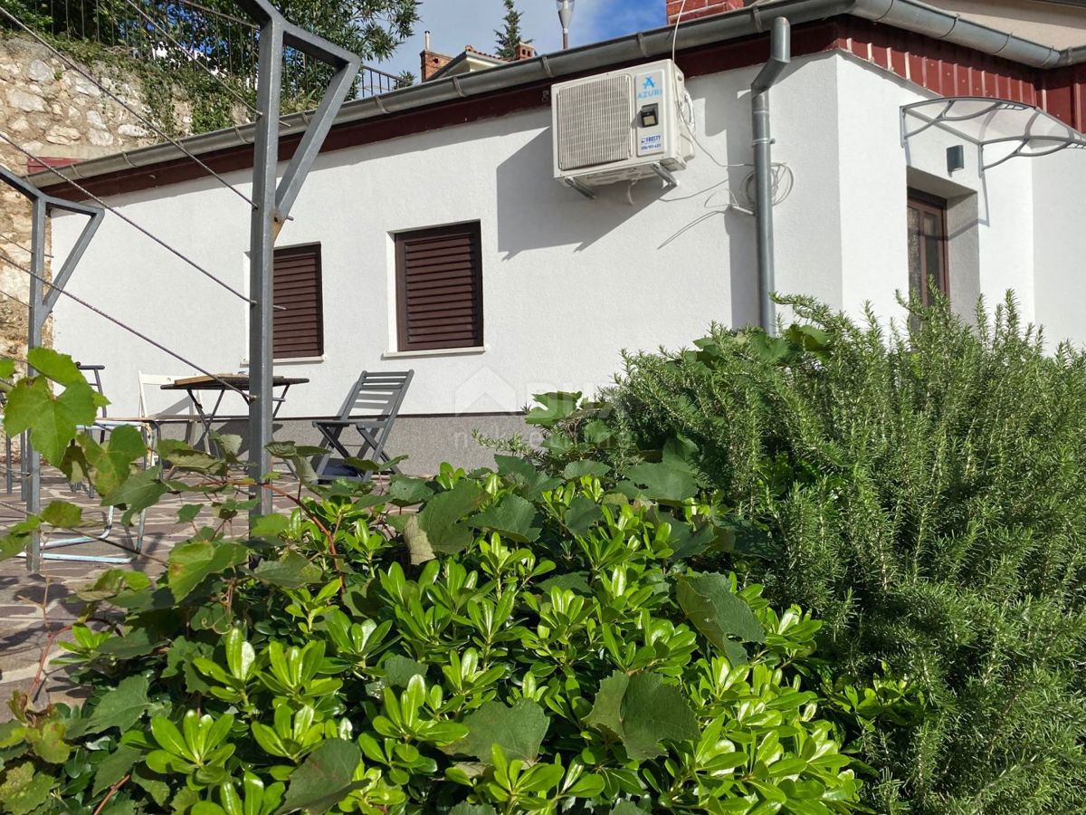 RIJEKA, CRIMEA - 2 CASE CON VISTA MARE + 2 DEPENDANCE + GIARDINO!!! TUTTO NUOVO ADATTATO!!!