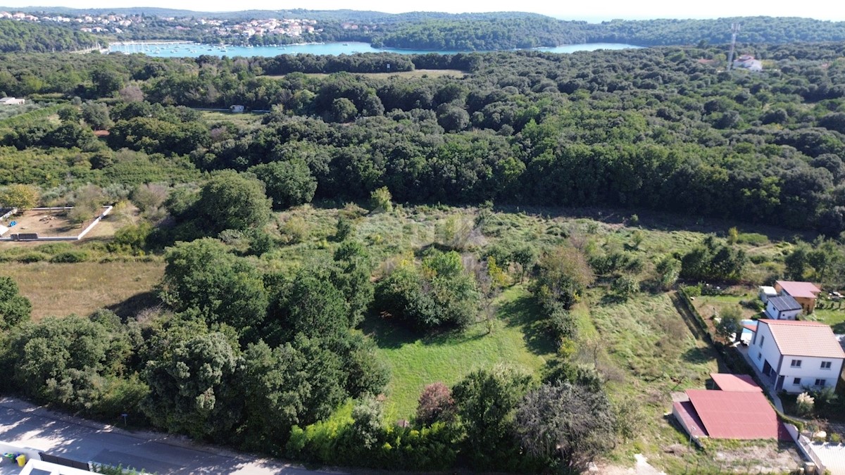 Terreno Pješčana Uvala, Medulin, 1.090m2