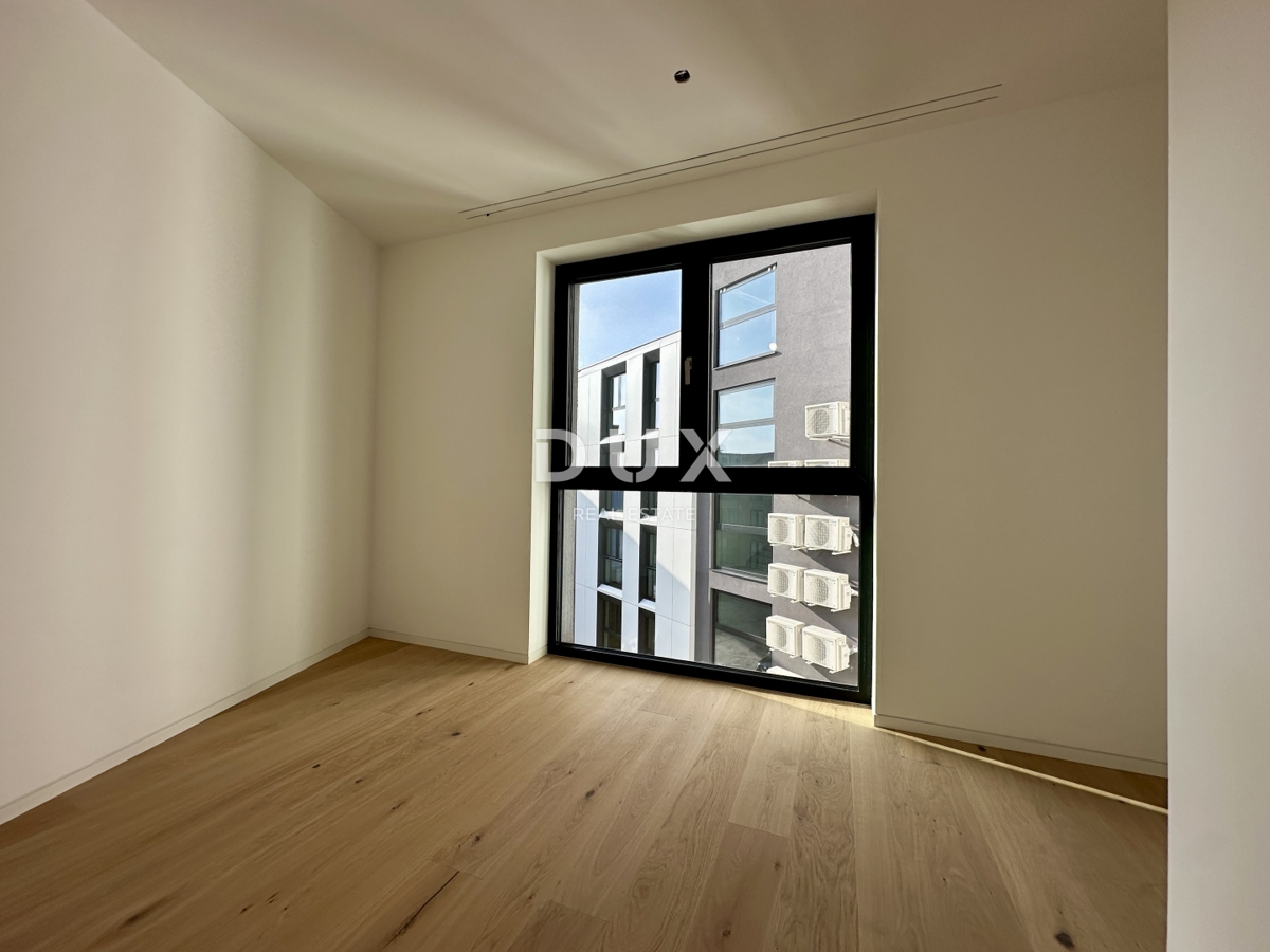 UMAGO, CENTRO - Appartamento in lussuosa costruzione nuova, prima fila al mare