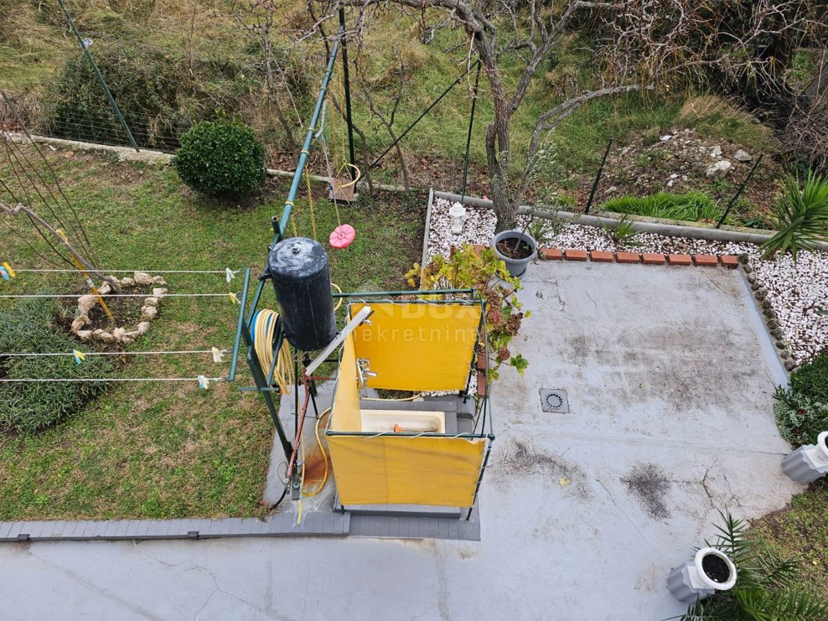 ISOLA DI RAB, KAMPOR - Casa con appartamenti a 100 m dal mare