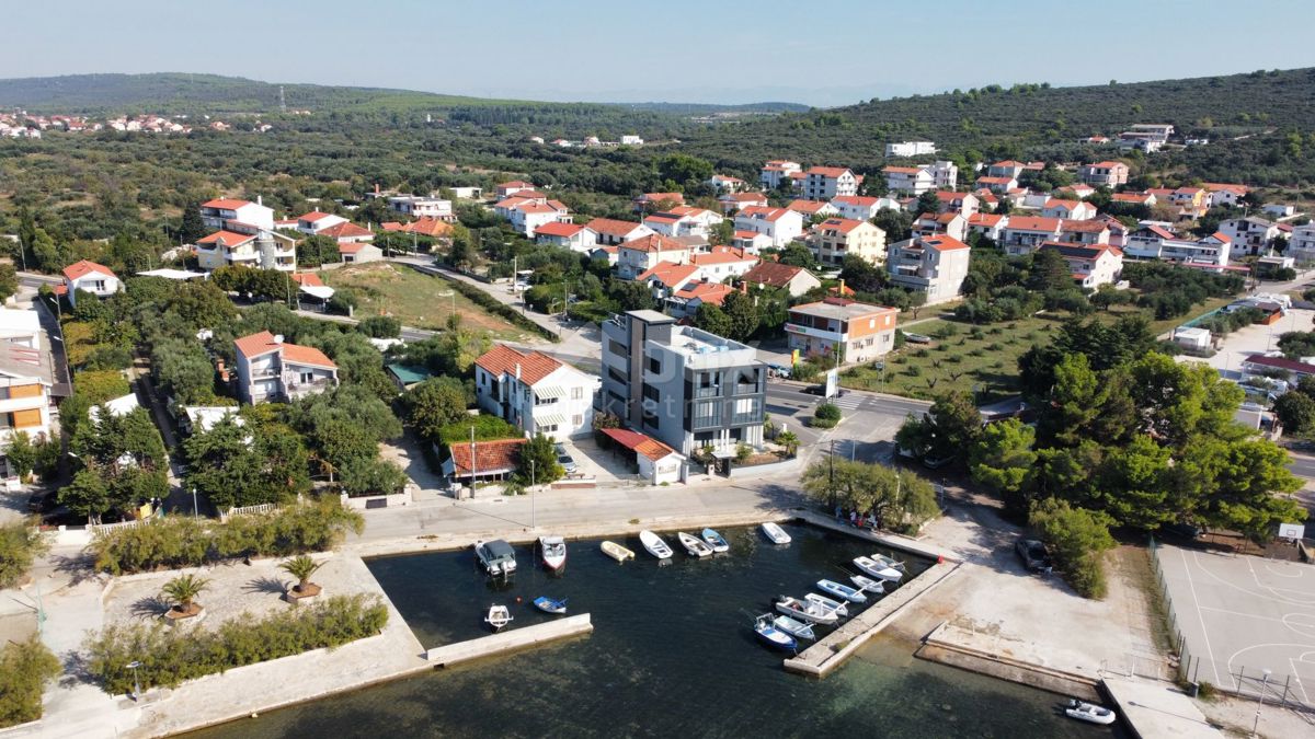 ZADAR, SUKOŠAN, appartamento con 2 camere da letto, attico in splendida costruzione nuova con vista mare