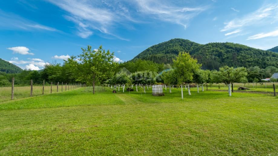 GORSKI KOTAR, BROD NA KUPI - Terreno edificabile di 1960m2!