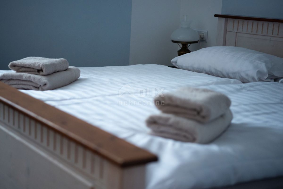 ISTRIA, PREMANTURA - casa con 2 appartamenti!